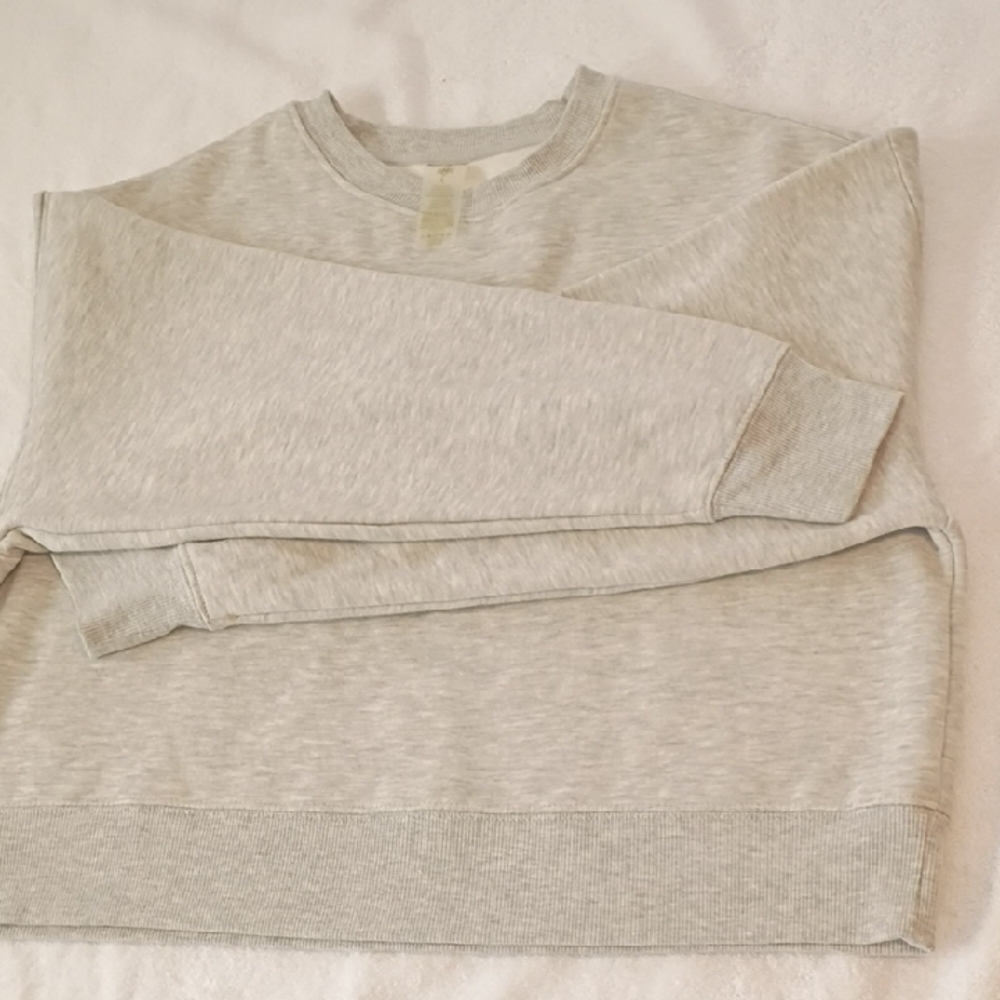 Men's Gray Sweater